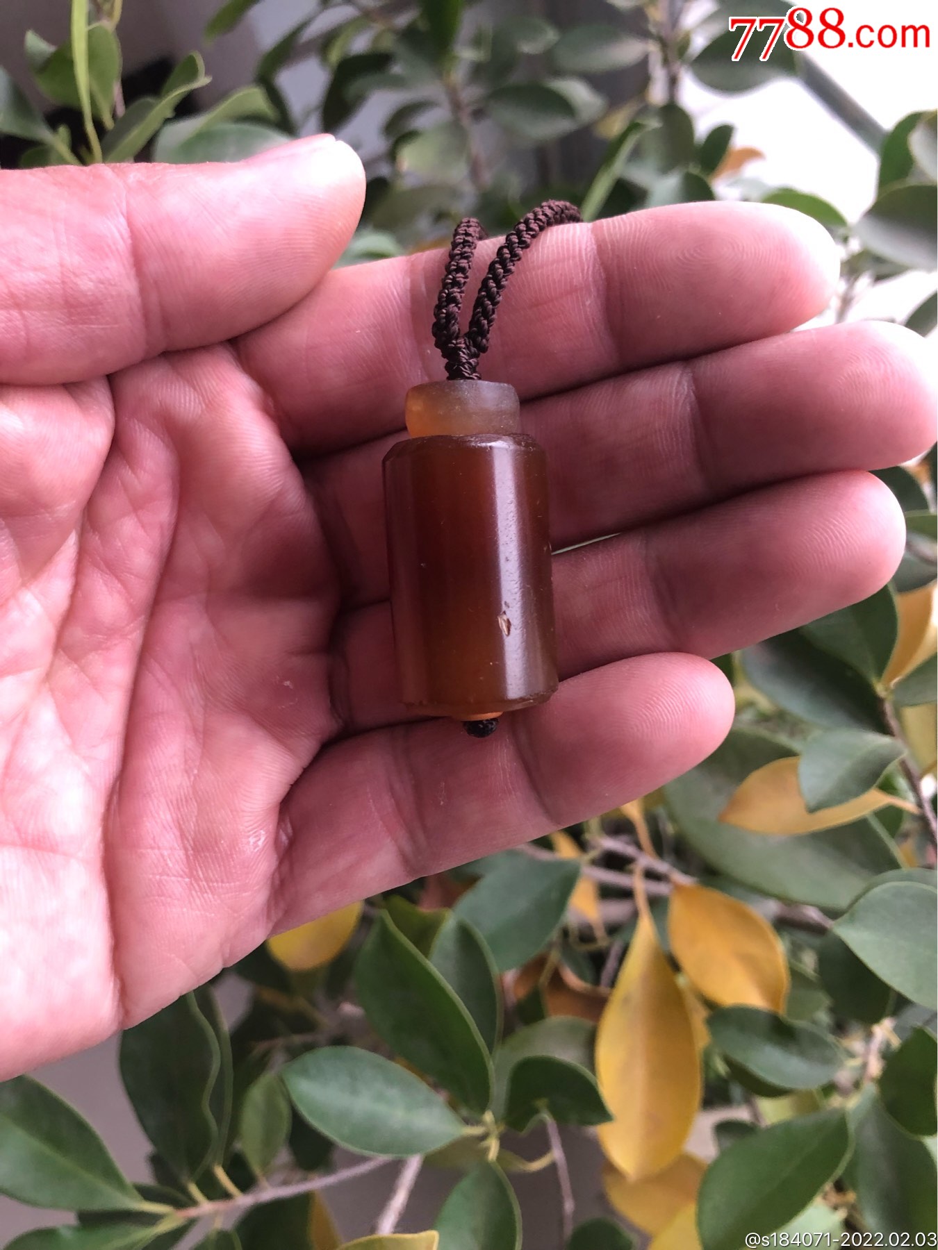 老红玛瑙烟嘴改制的勒子