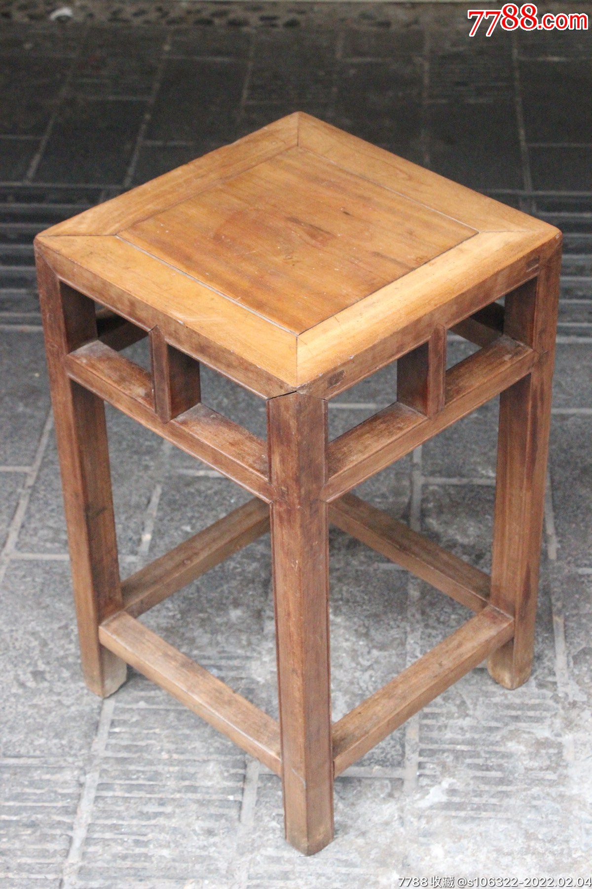 清中期台湾黄楠木一线条流畅漂亮花几方凳四方凳老椅子老家具老物件几