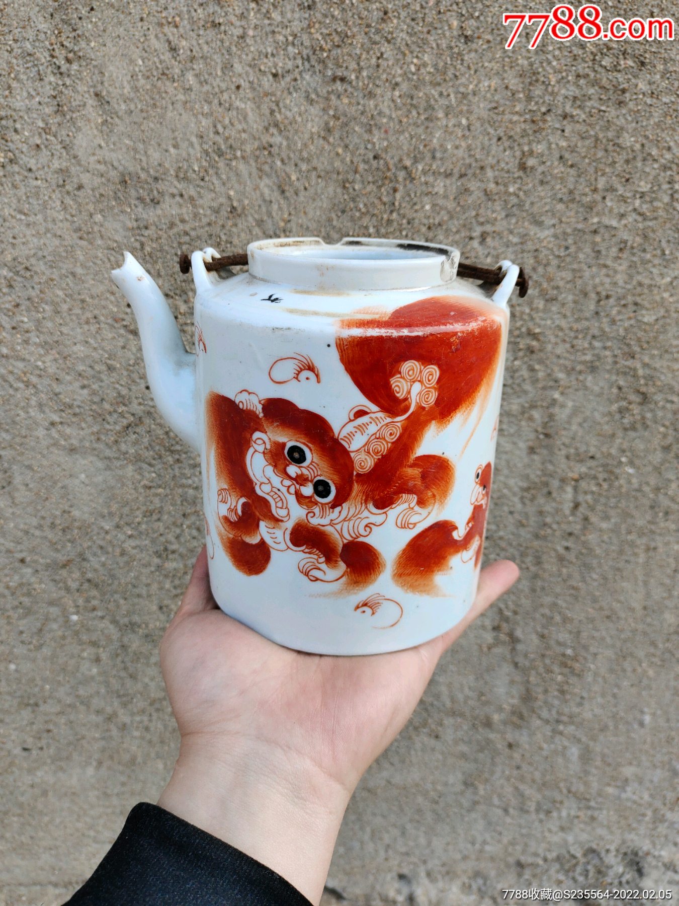 民国老瓷器老茶壶红色狮子太师少保