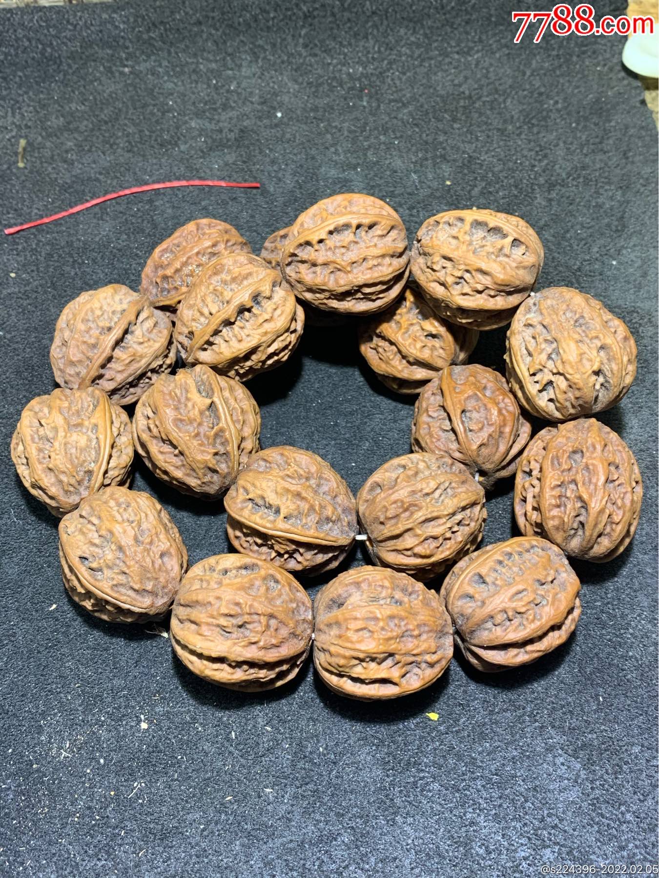 天然精美18子红皮野生秋子核桃手持一条,_价格75元【文玩迷福利社】