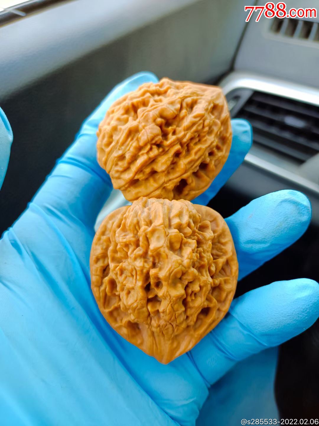 大个狮子头野生核桃