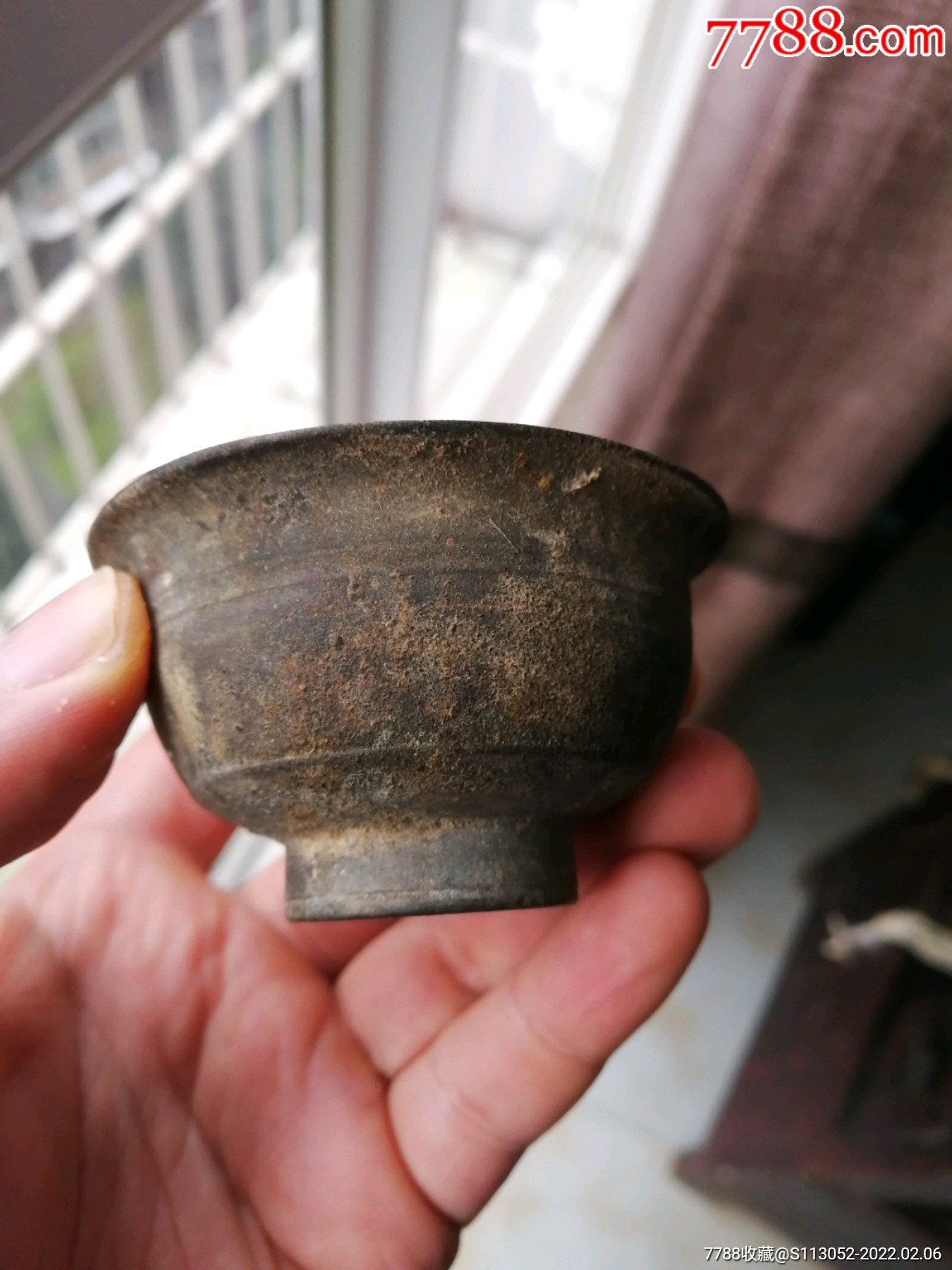 明代藏传旋纹铜供水碗