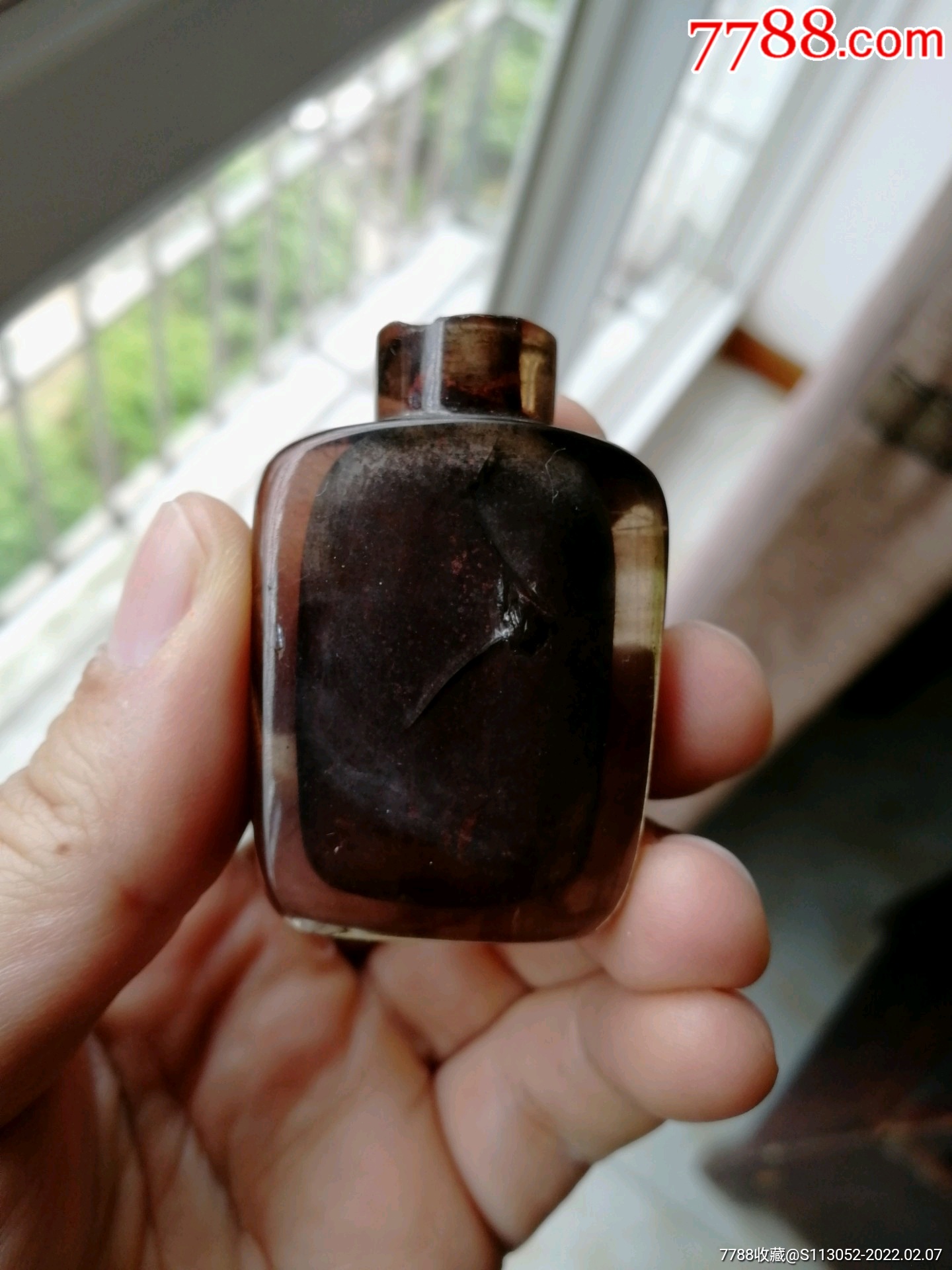 清代水晶鼻烟壶