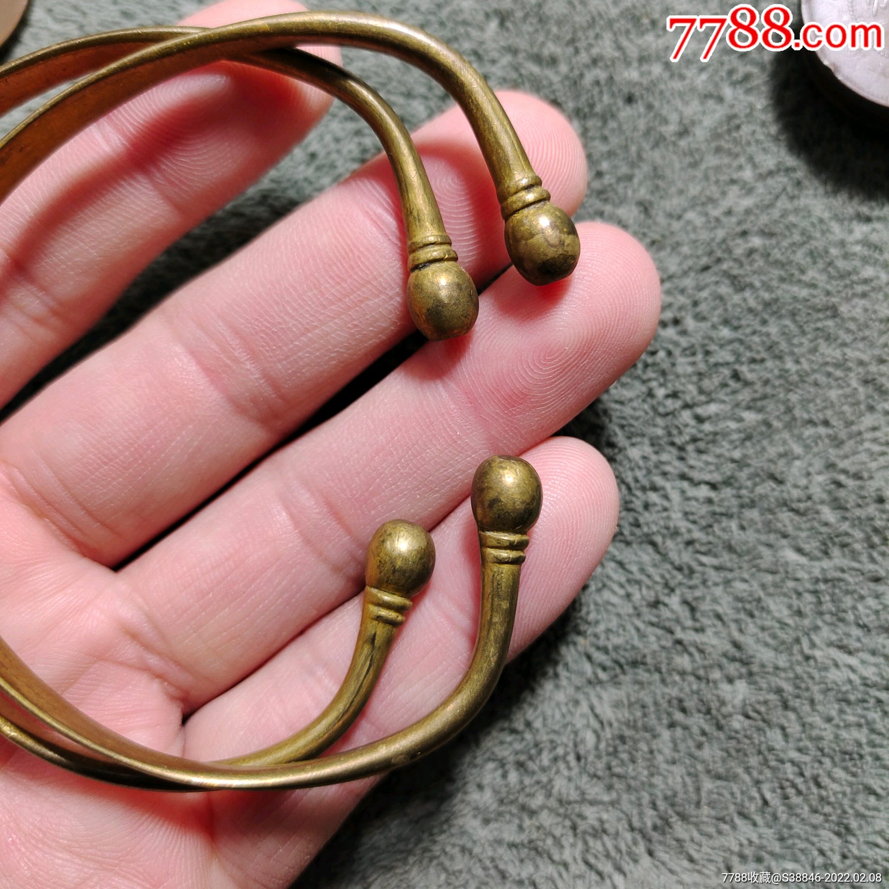 一对精美民国黄铜手镯