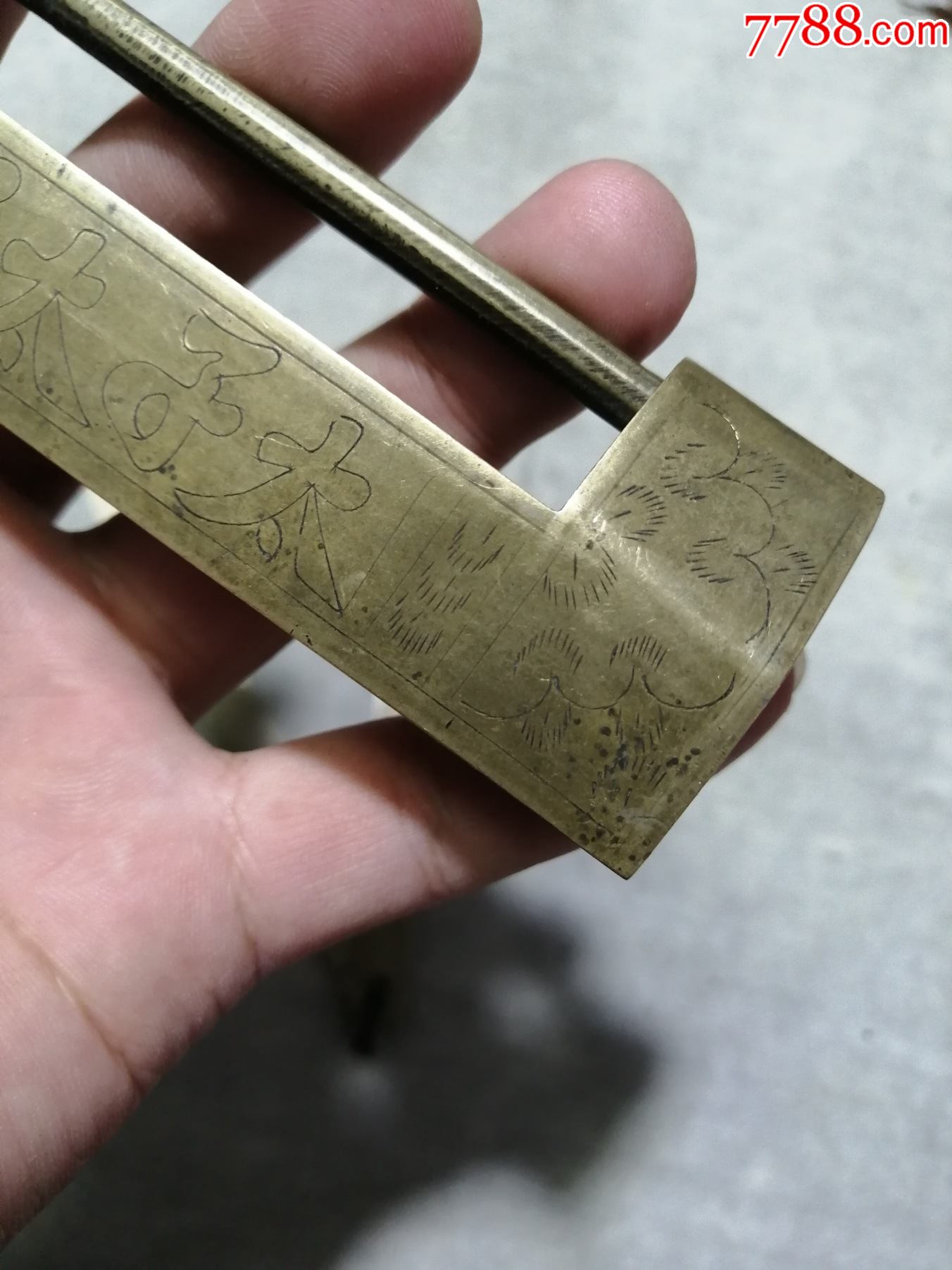 少见题材老铜锁