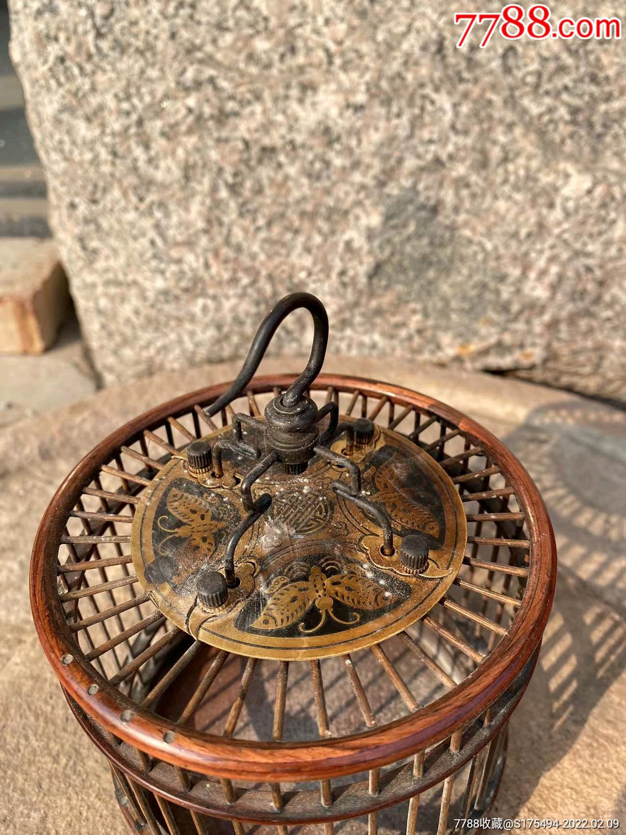 偶得黄花梨蝈蝈笼子一个全品无残正常使用品相尺寸如图