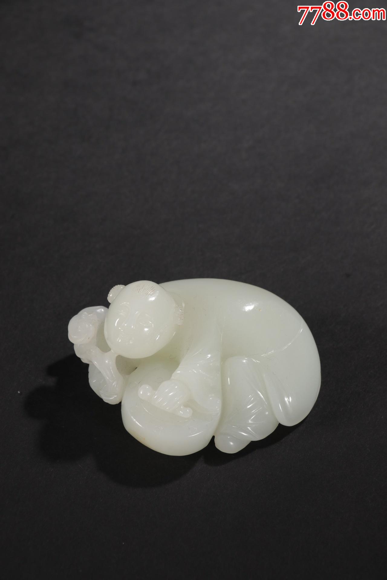 和田玉如意童子雕件