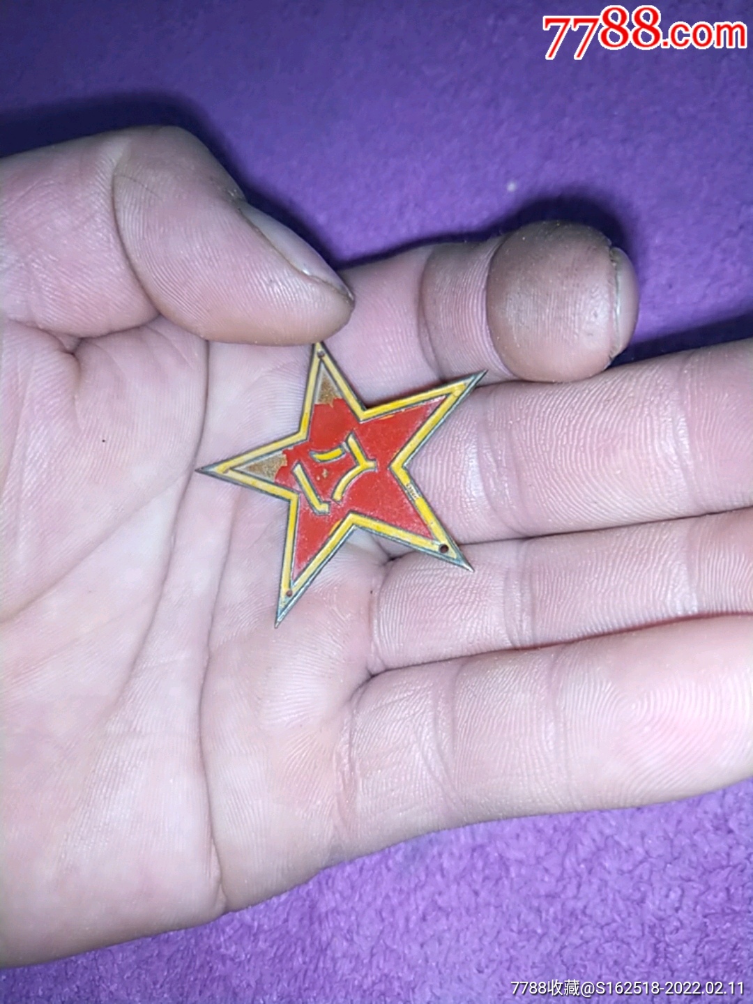 五十年代抗美援朝日期八一帽徽