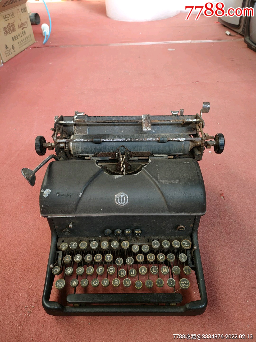 打字机一台