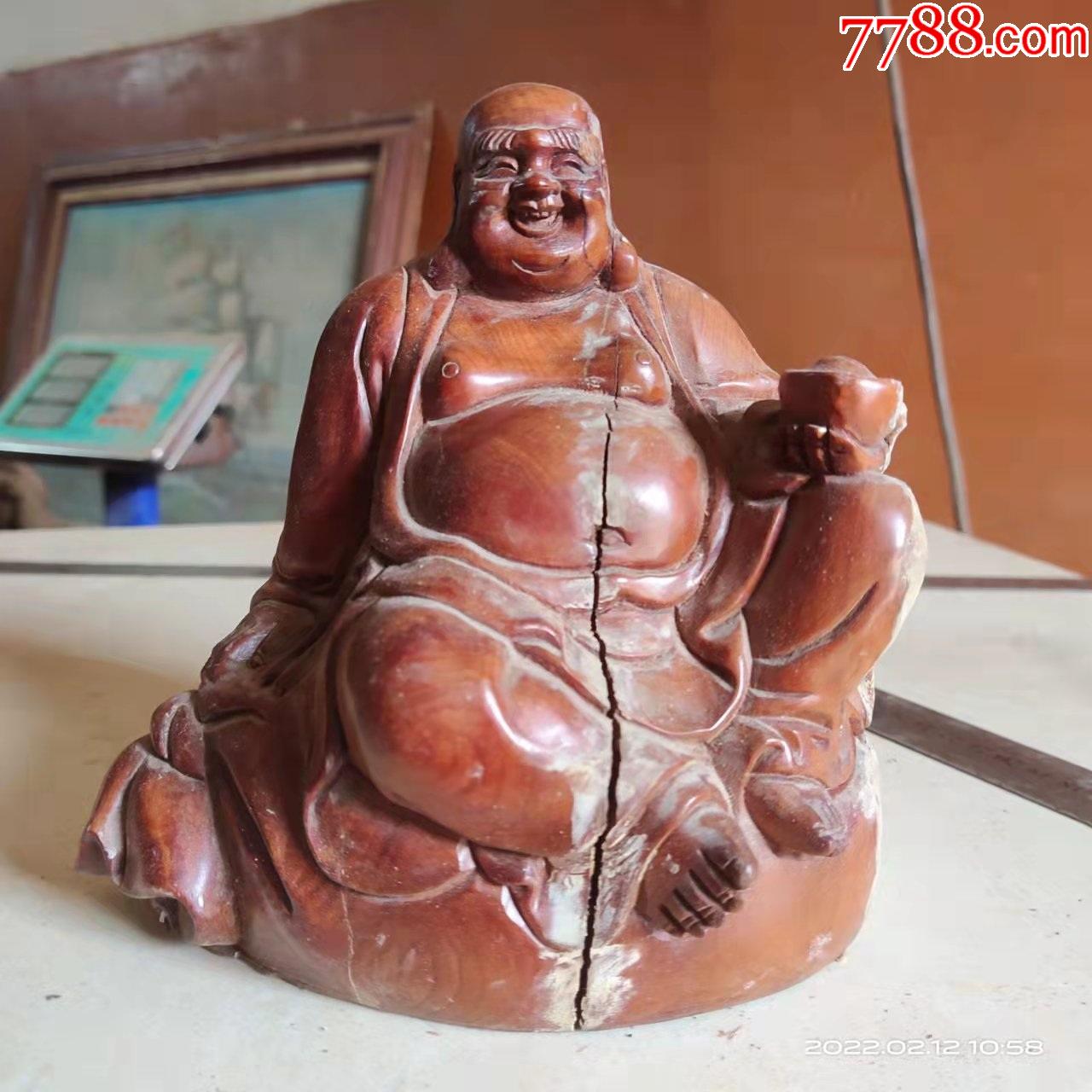 白色不是坏是脏高16宽16厚13厘米老木雕弥勒佛