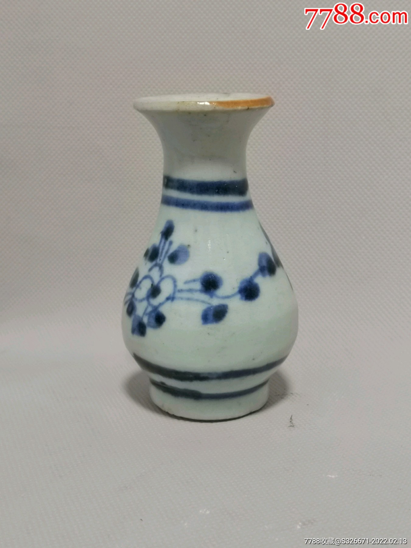 明晚清初青花玉壶春小瓶