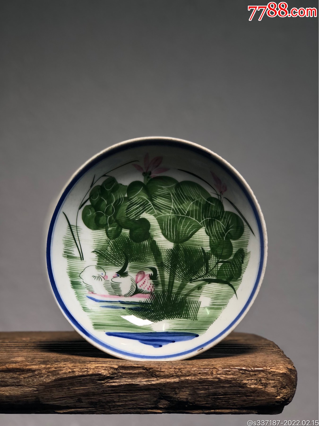 民国时期手绘鸳鸯荷花盘