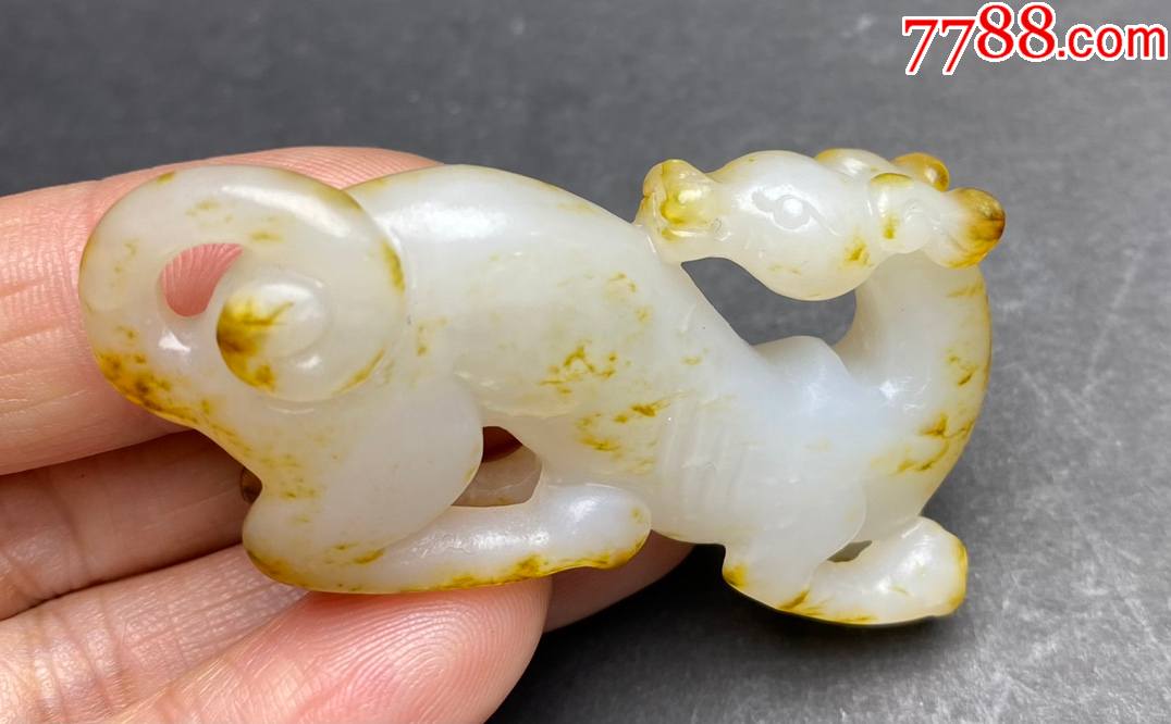 精美和田玉回头兽a91s9f