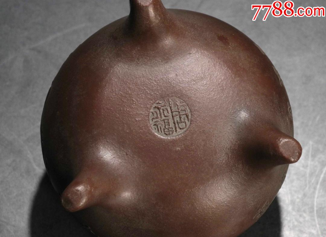 珍藏【周永福】款泥绘纹三足壶_紫砂壶_第4张_7788小人书