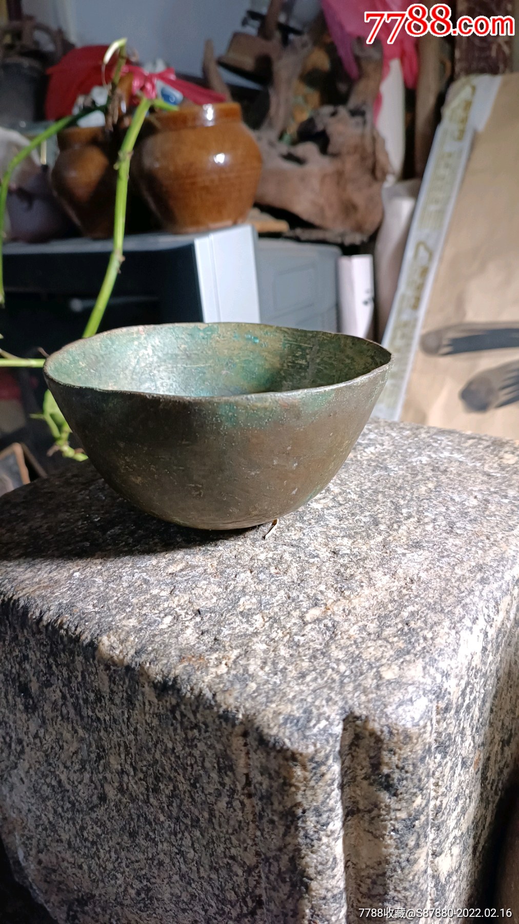 清代佛家弟子化缘钵