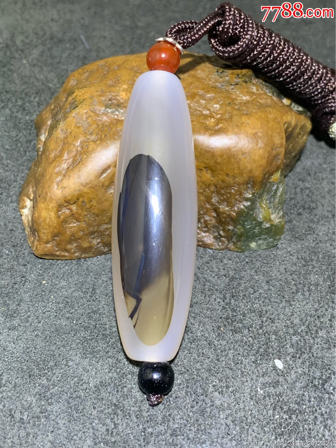 精美高玉化巴西玛瑙大桶珠吊坠一个