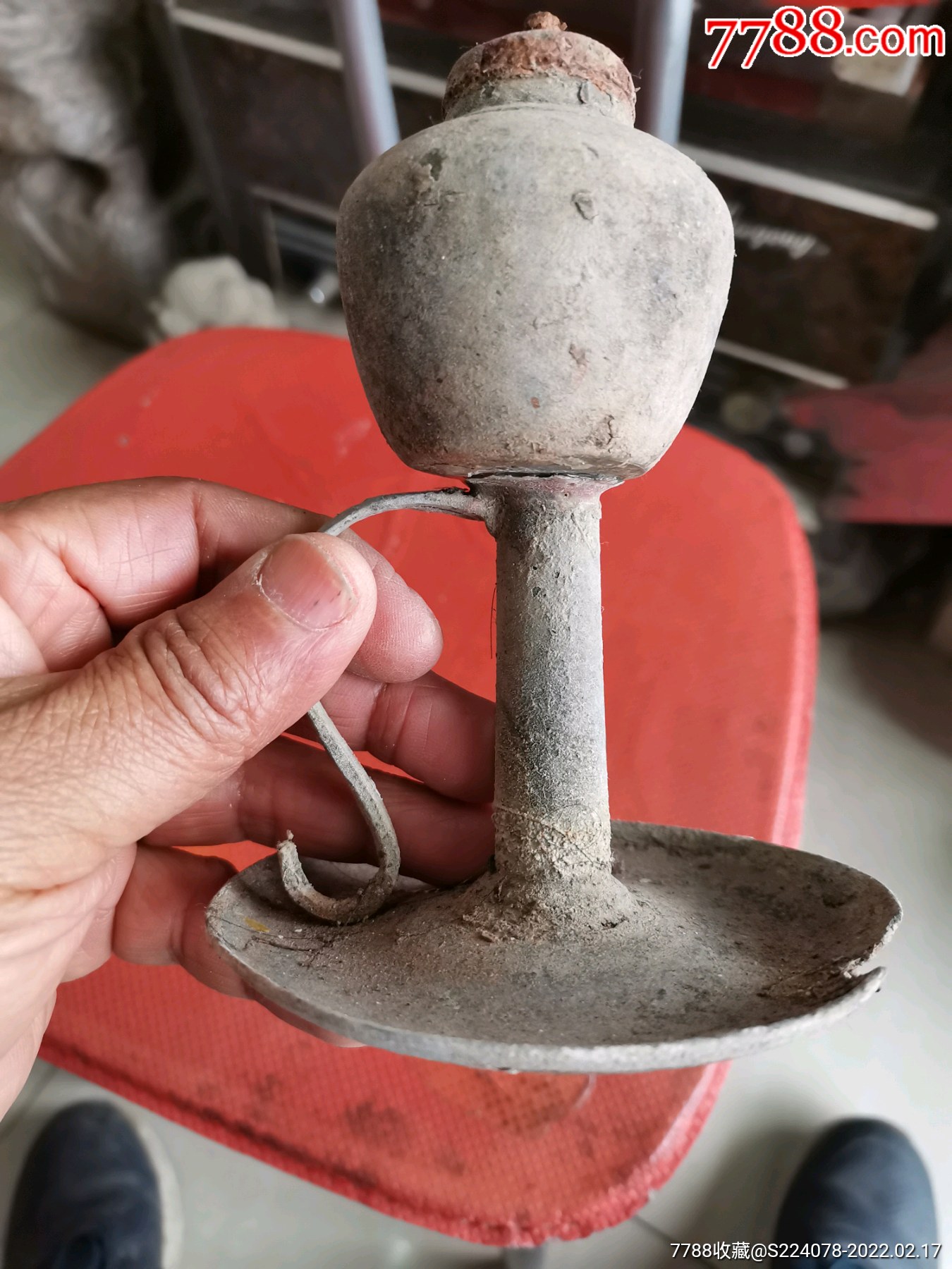 铜灯