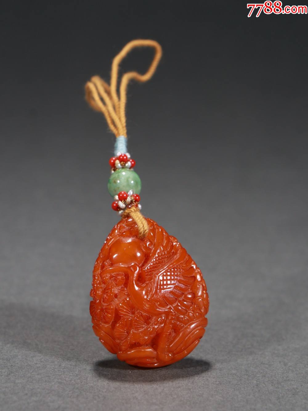 老蜜蜡雕鹿鹤同春挂佩