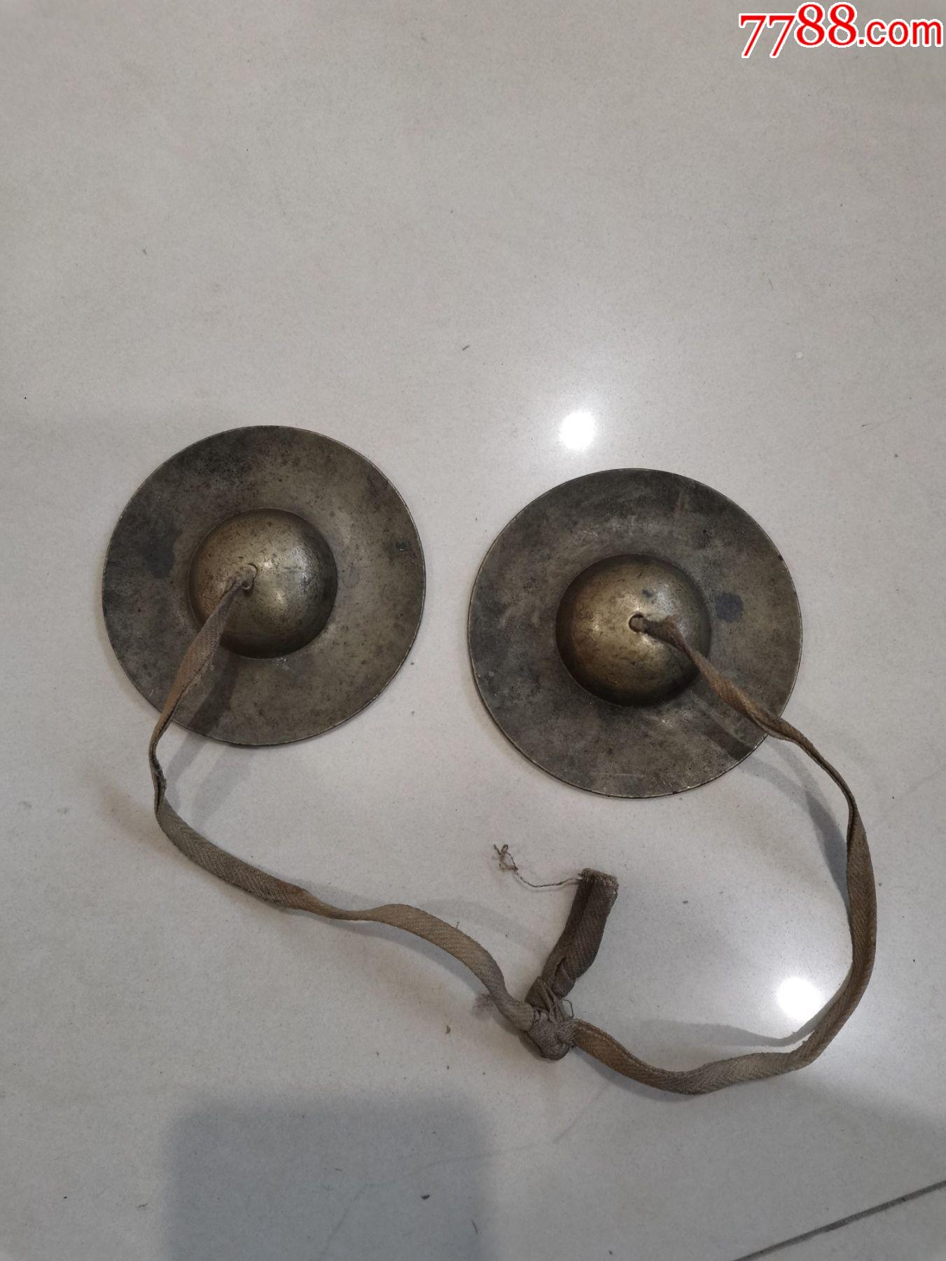 清代一对铜质厚实铜钹直径9公分