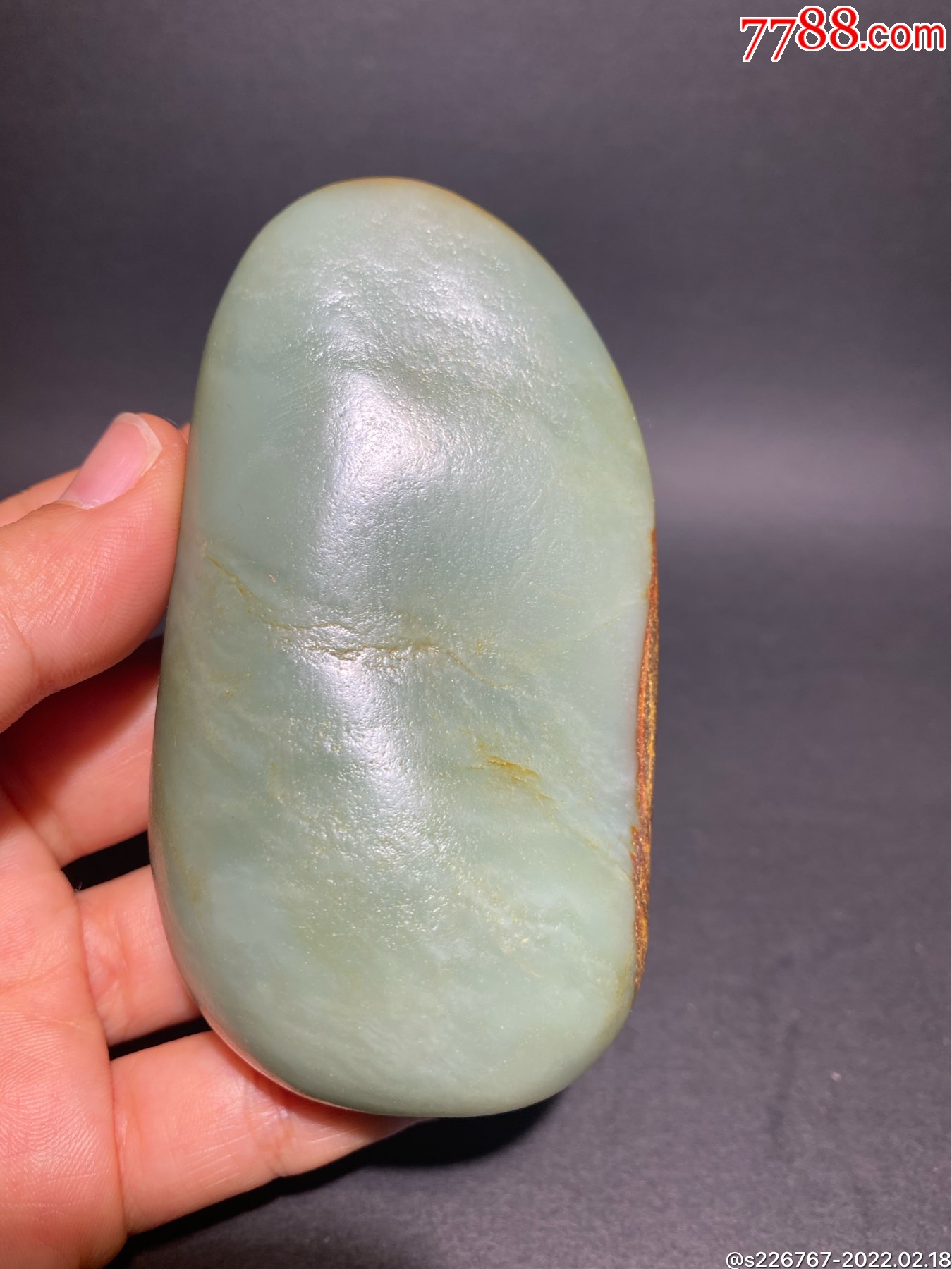 和田玉籽料原石沙枣青籽料原石