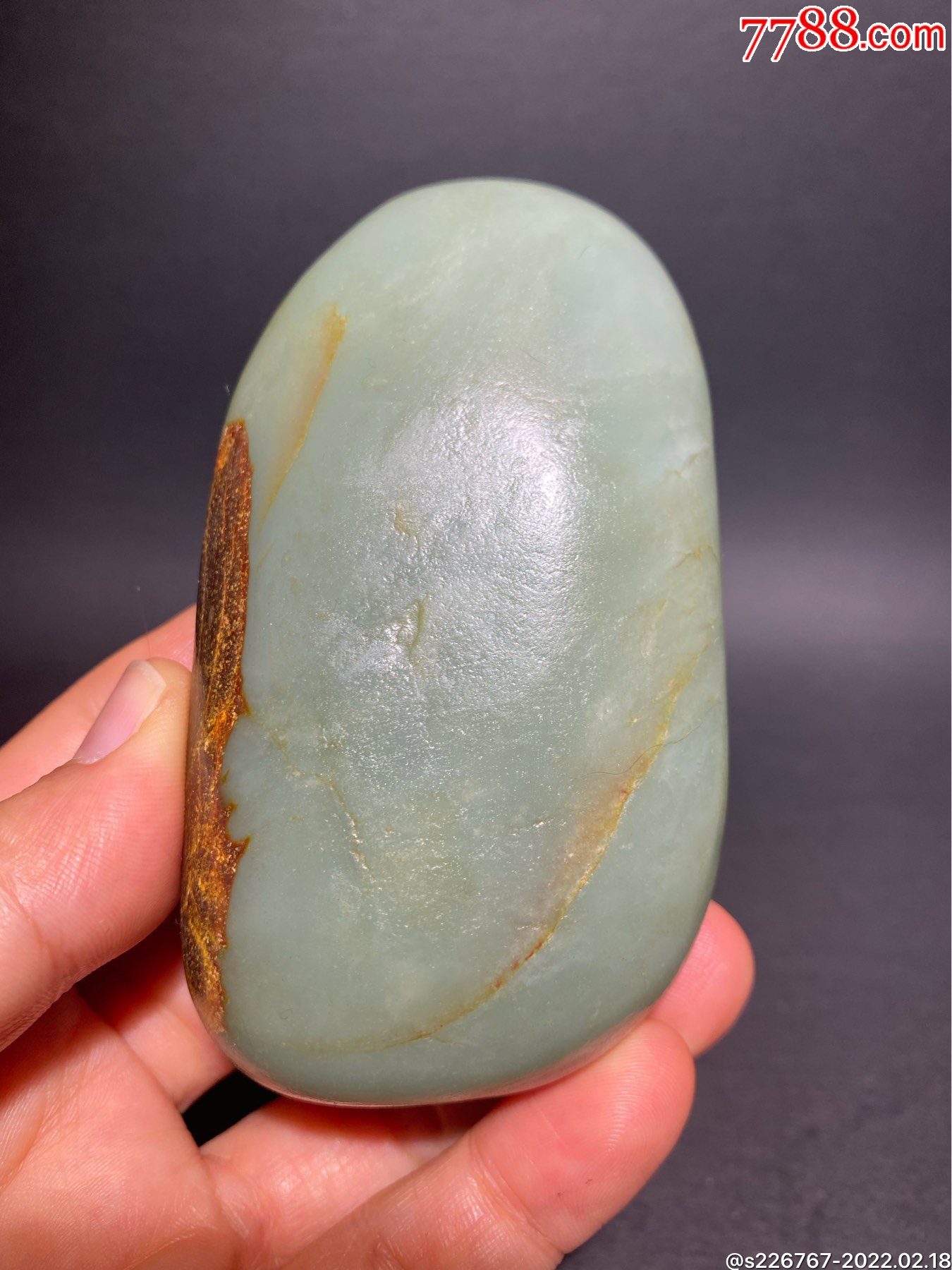 和田玉籽料原石沙枣青籽料原石