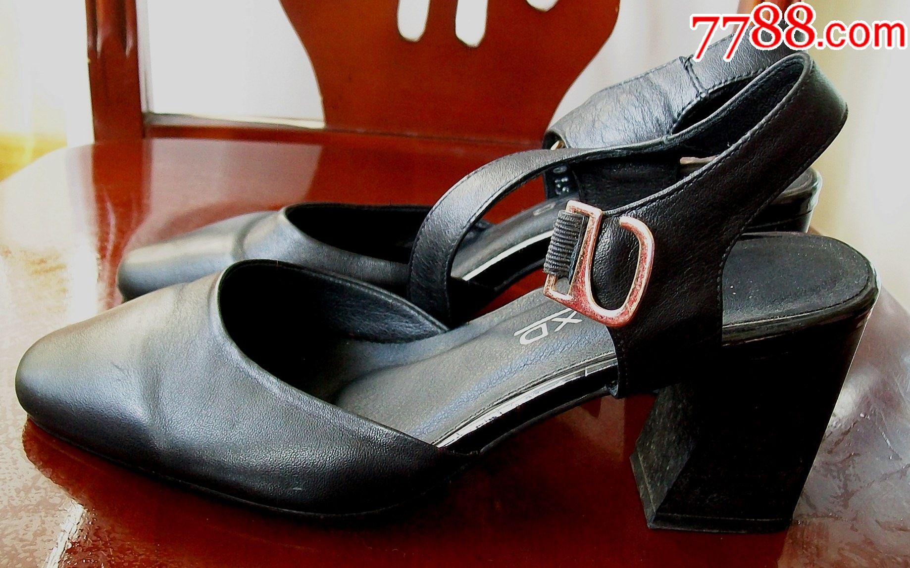 九十年代凉鞋-价格:88元-se85437631-男女/鞋靴-零售-7788钱币网