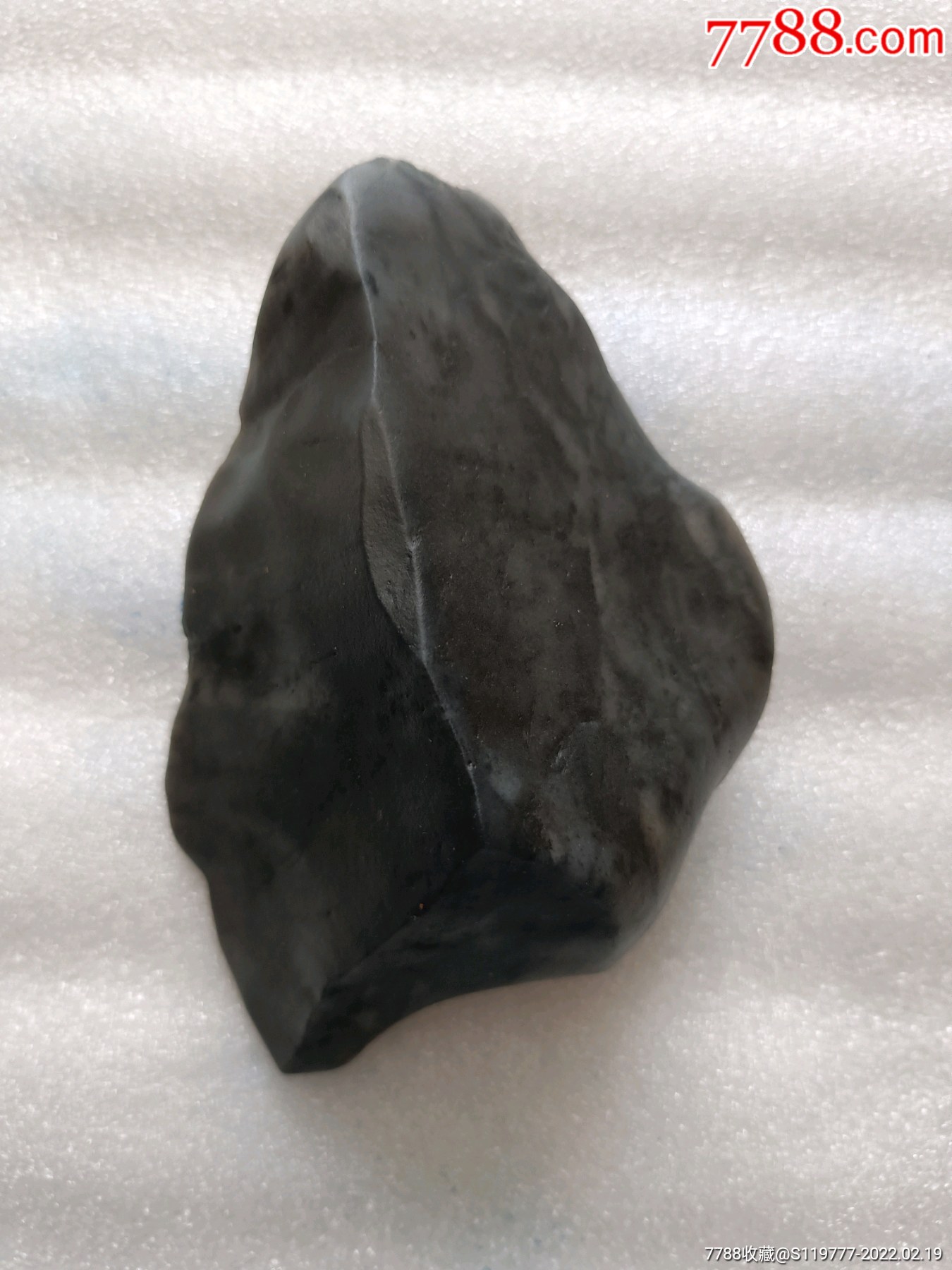 墨玉青花籽料把件