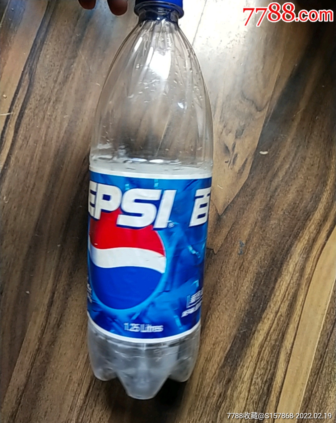 百事可乐饮料瓶