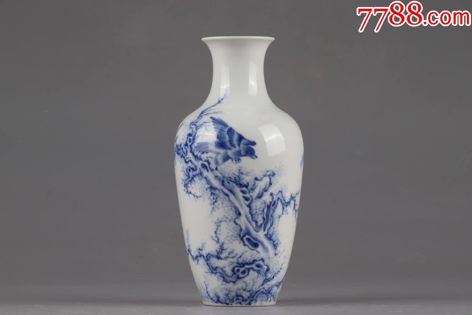 民国珠山八友王步青花花鸟瓶