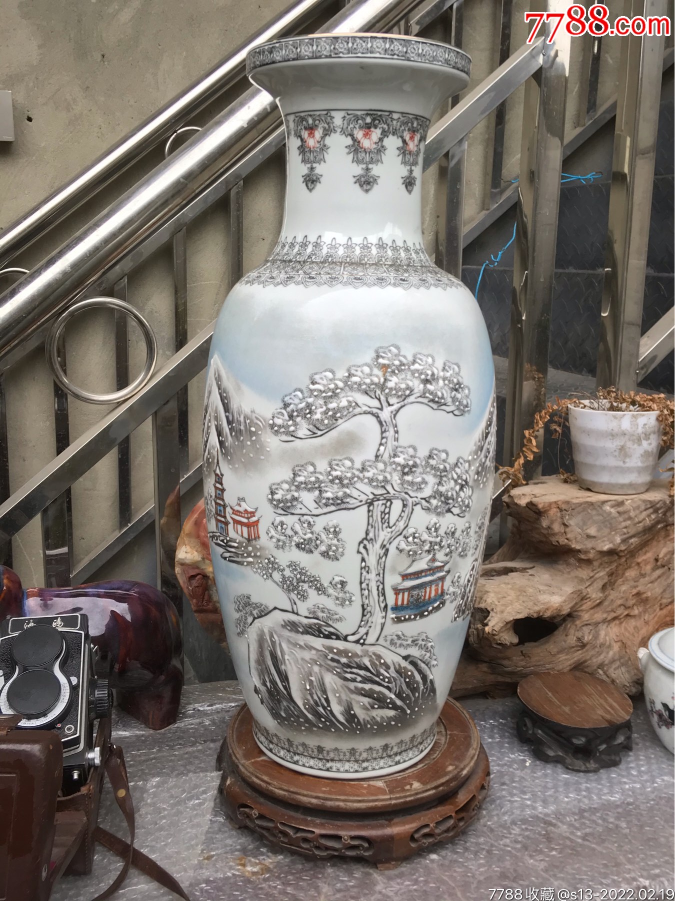 景德镇60厘米高大雪景瓶