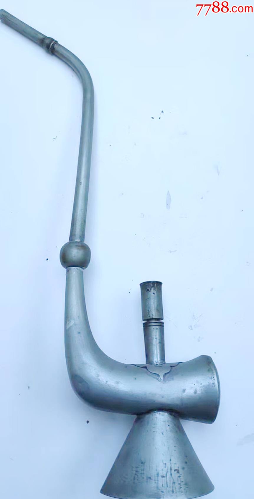 民国异形水烟斗_铜杂件_图片赏析_收藏价值_7788画报