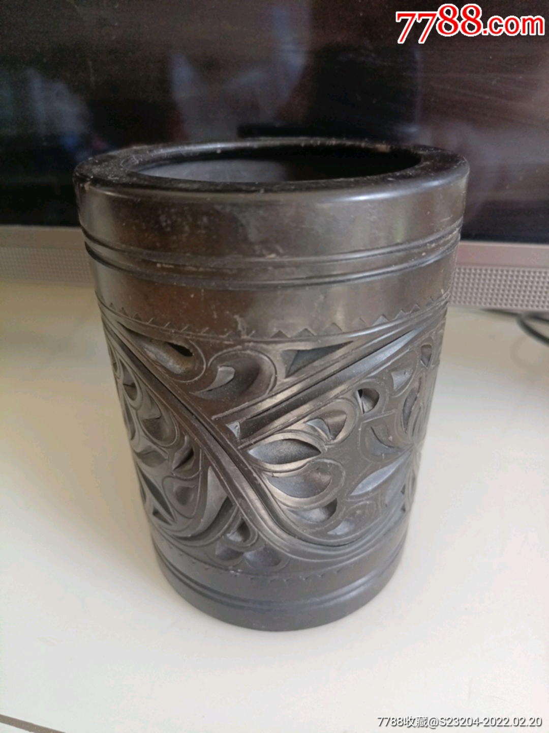 80年代黑陶笔筒完好126厘米96厘米