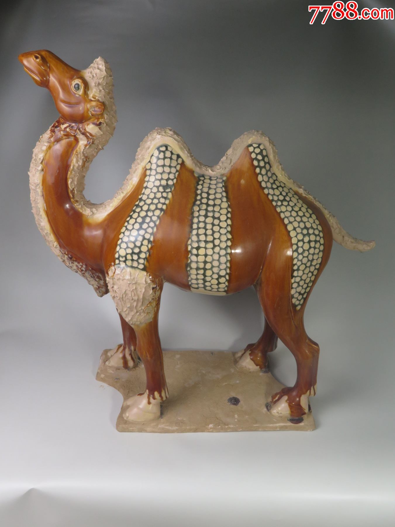 三彩骆驼