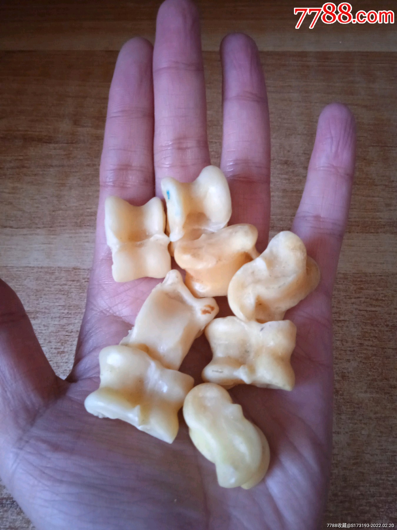 80年代羊骨嘎拉哈老玩具8个有些使用过的岁月痕迹比如磨痕个别的有