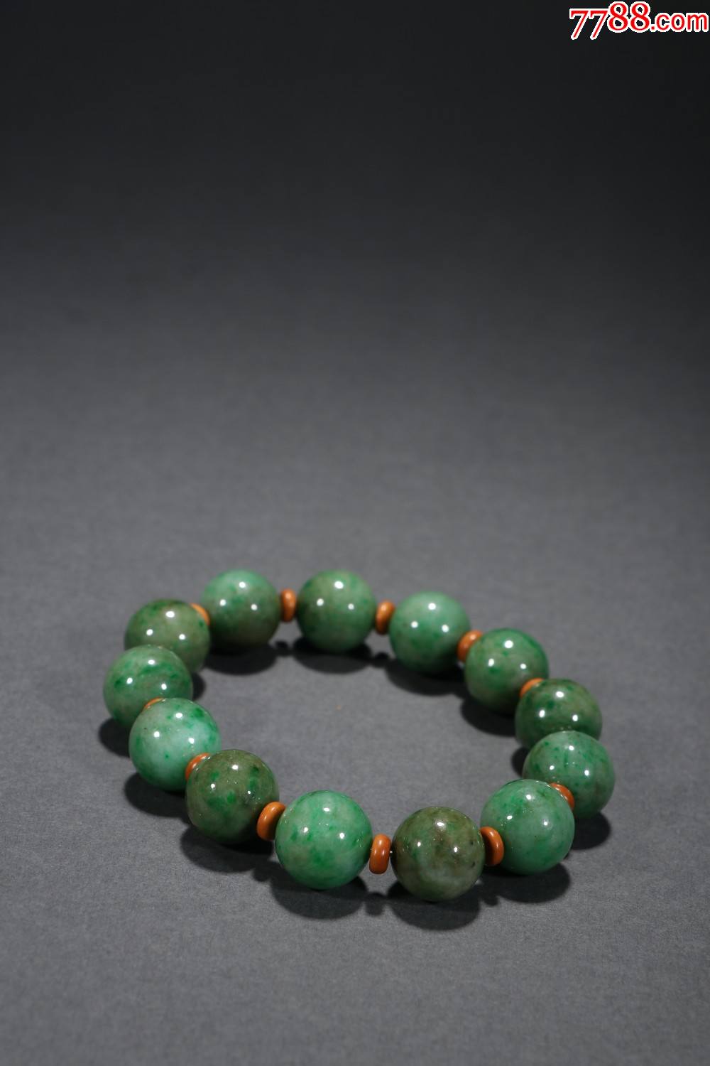 旧藏翡翠圆珠手串