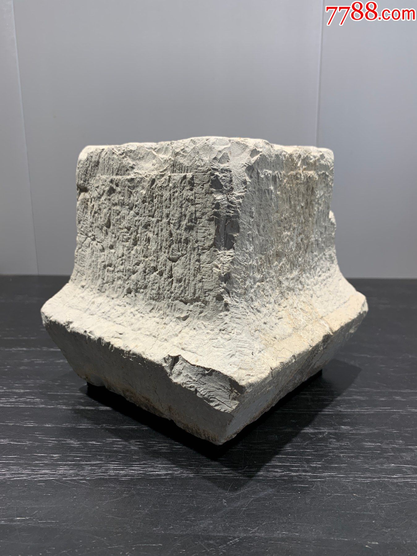 明代苏工太湖石雕方柱础