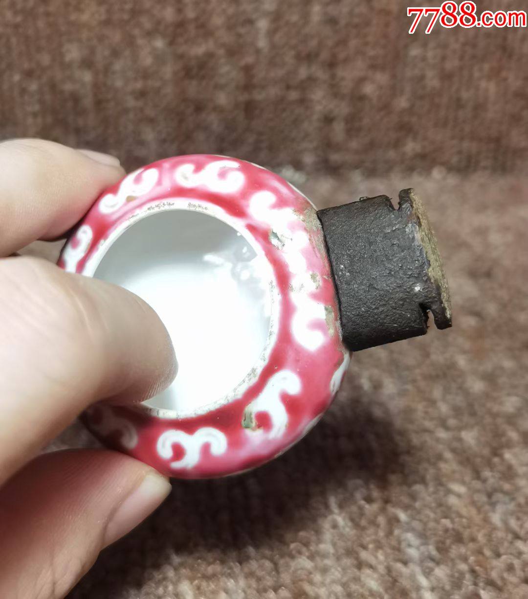 民国胭脂红粉彩西番莲纹鸟食罐一