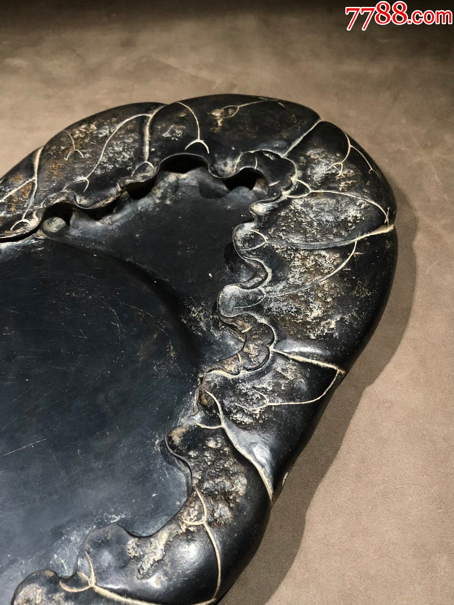 名家陈官俊荷叶端砚