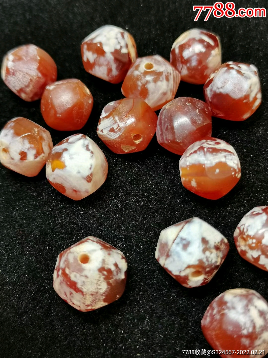 灰皮包浆玛瑙棱珠