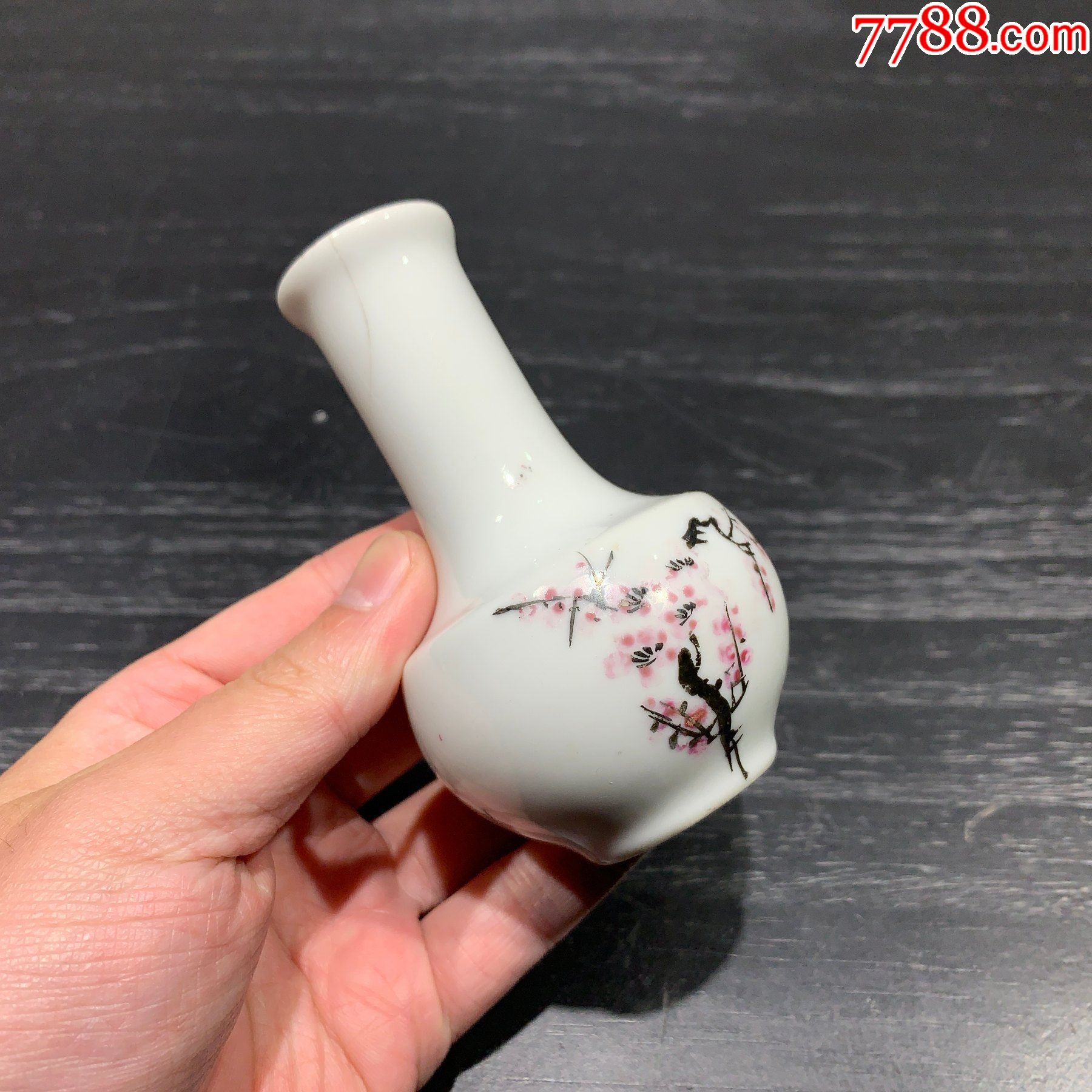 民国浅绛彩袖珍文房小花瓶