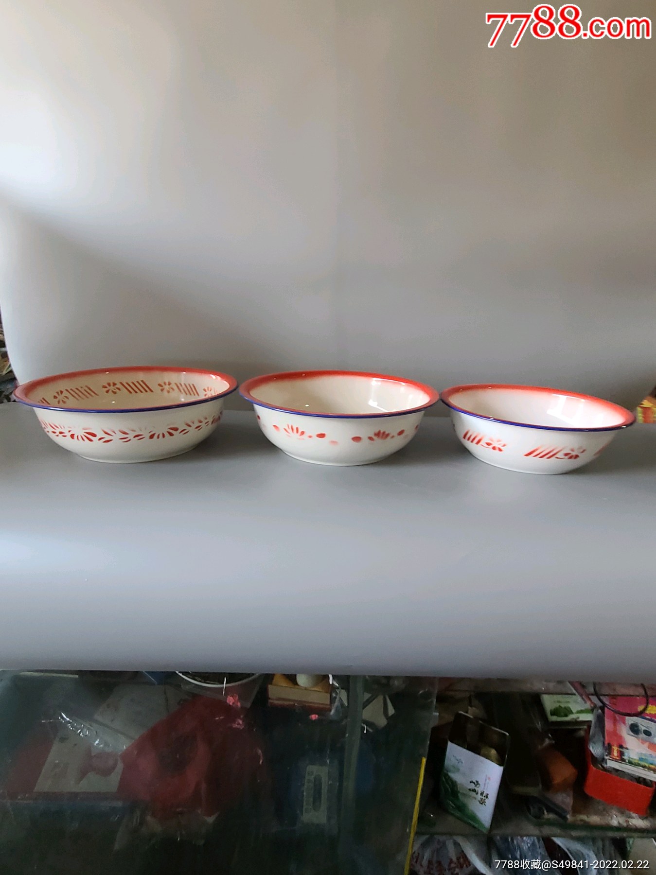 80年代库存全新老搪瓷盆3个