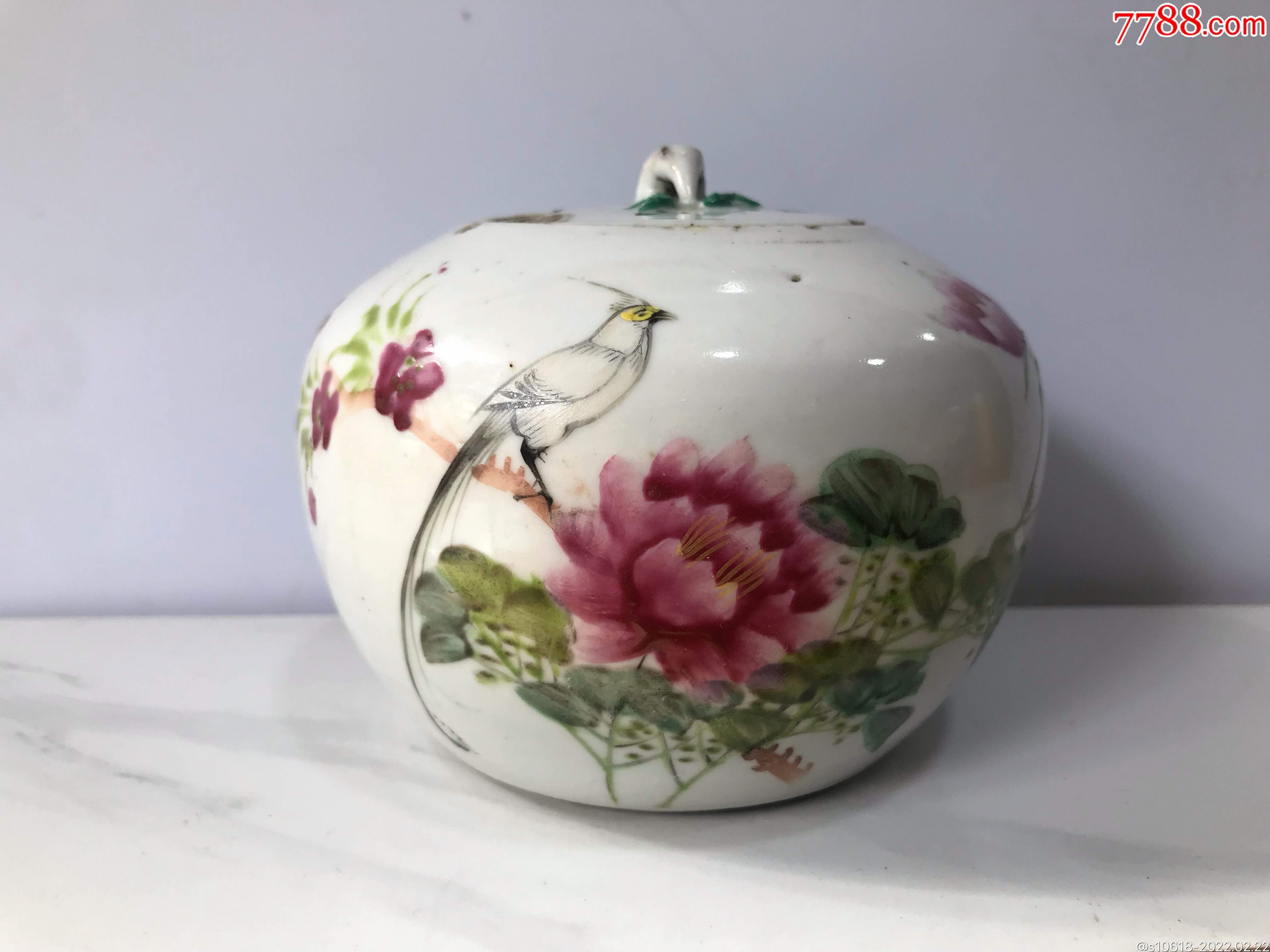 民国李义兴造粉彩金爪花鸟罐