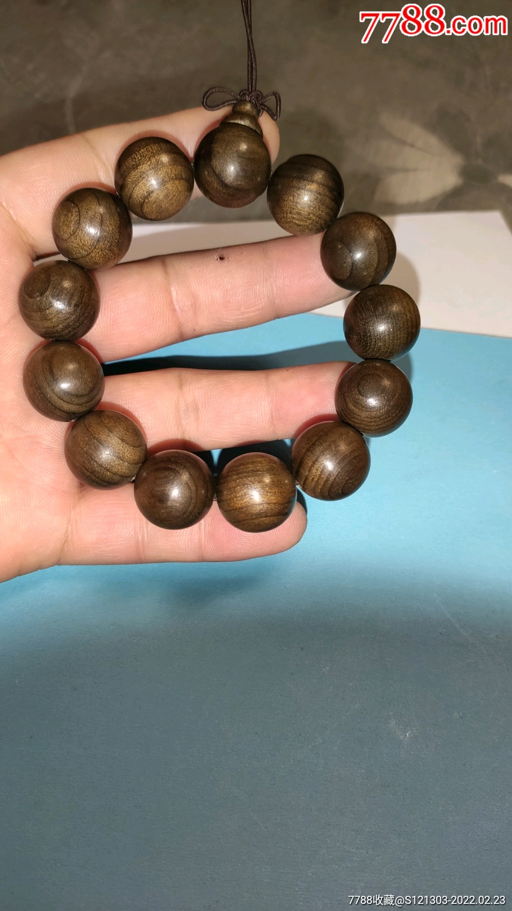 13颗金丝楠木手串保真