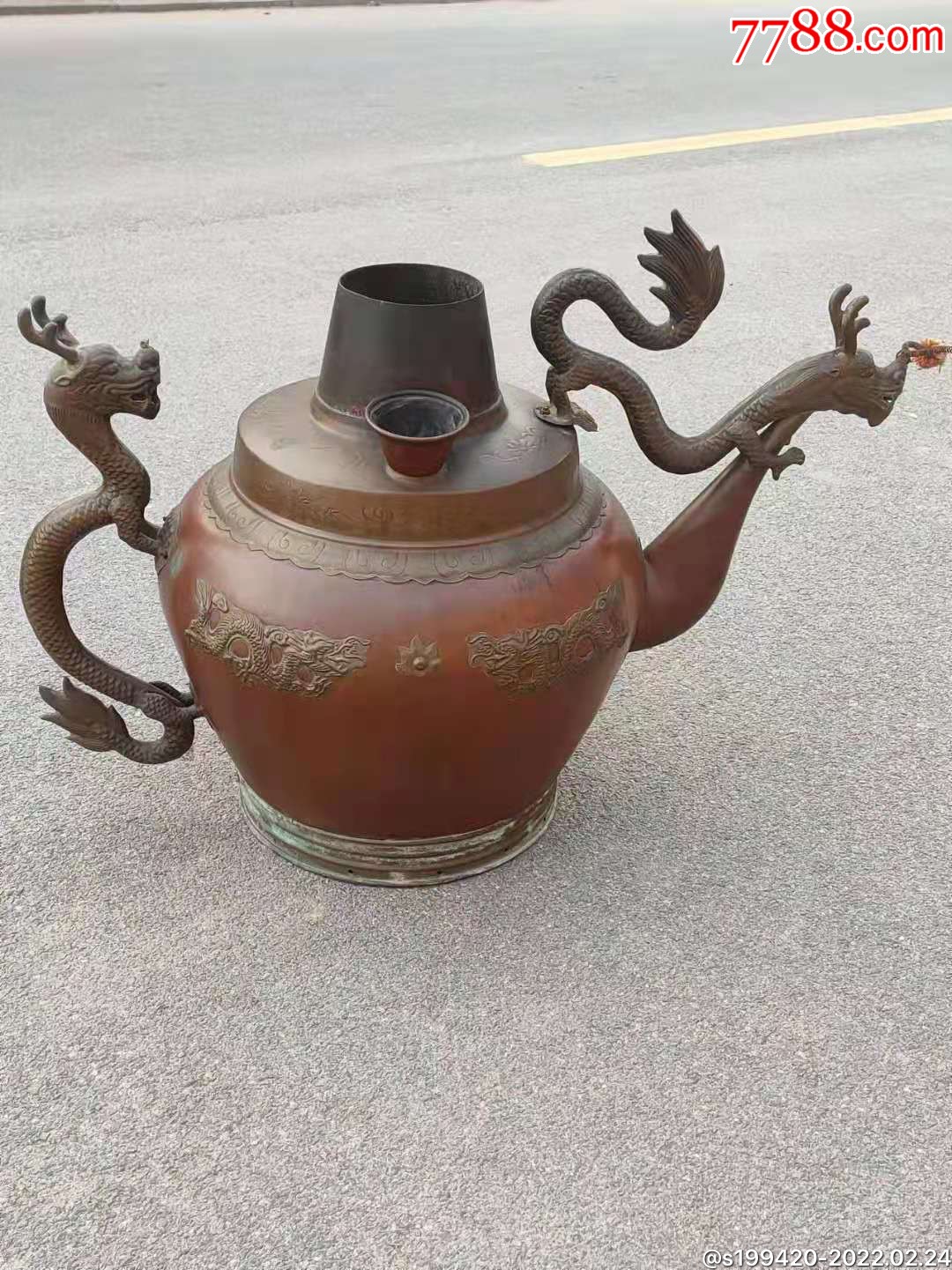 民国时期紫铜龙头大铜壶重二十斤包浆一流品相完整造型精美展馆收藏
