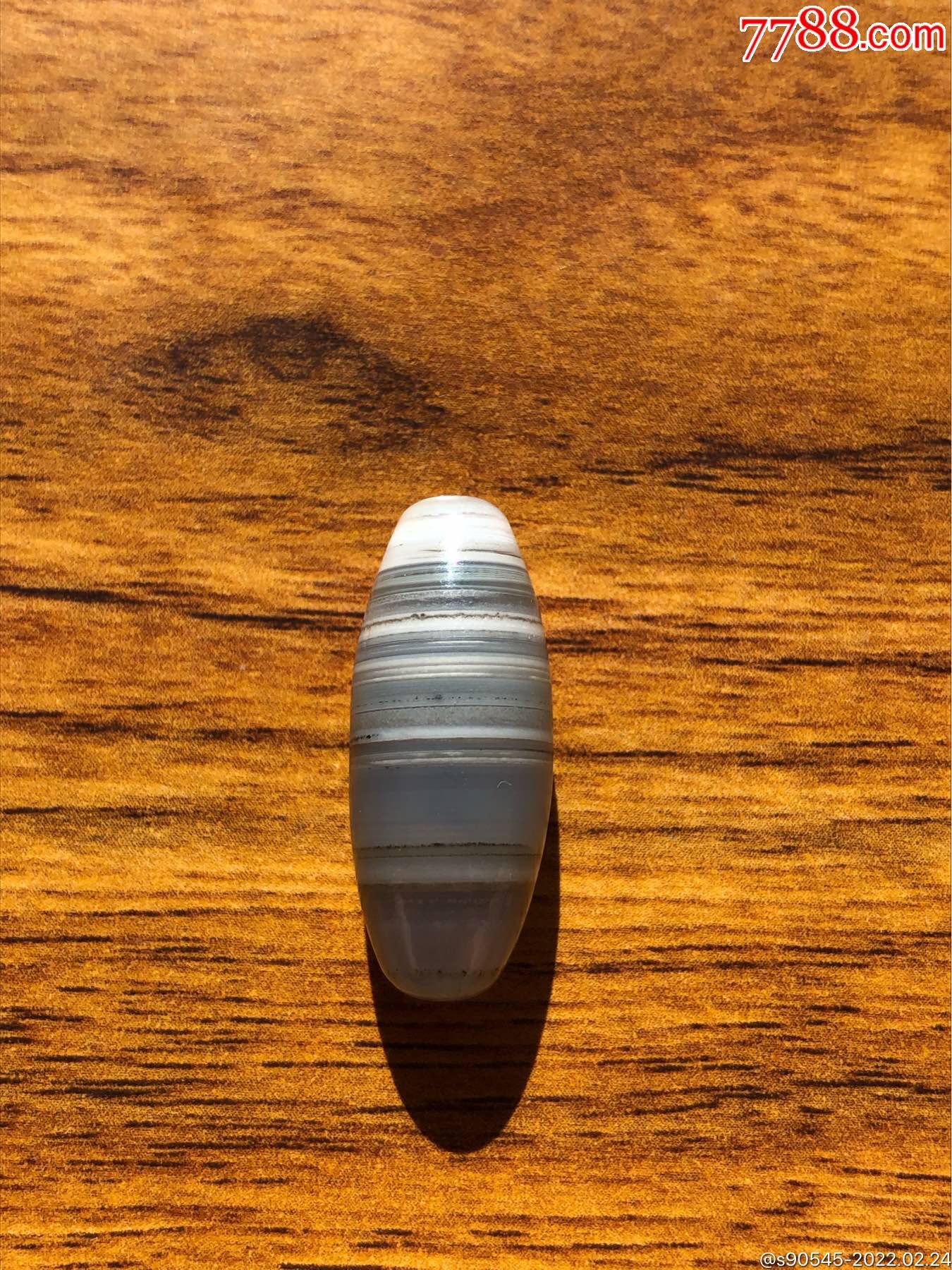 千年缠丝玛瑙珠子