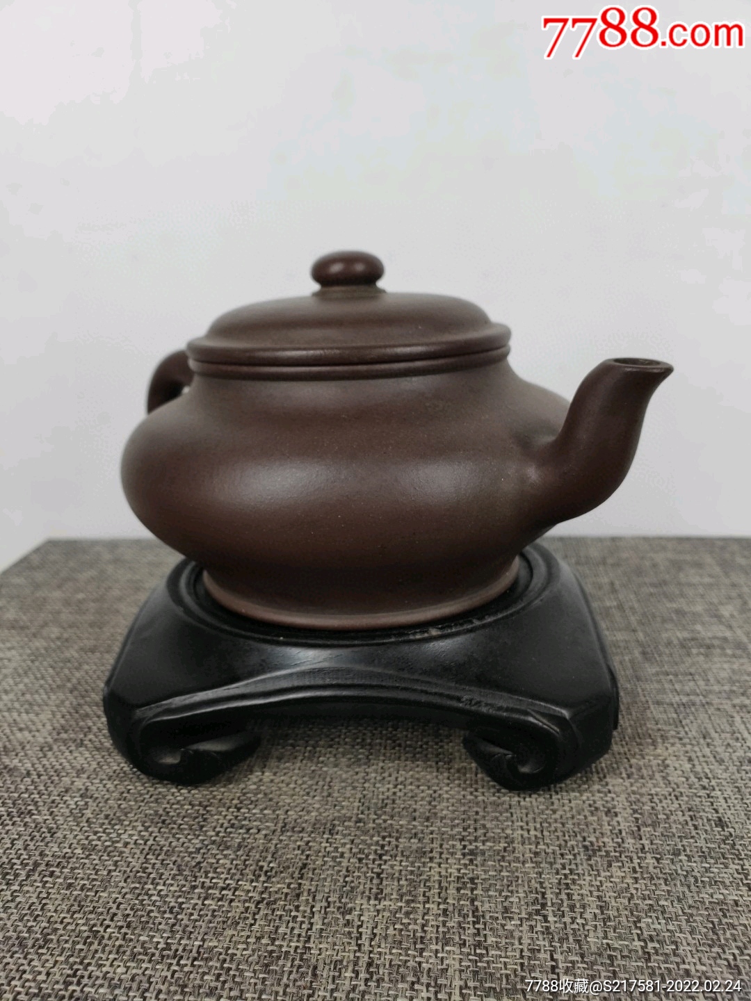 民间收到民藏月下香茗伴友泉刻字底款老紫砂壶一把包浆醇厚品相完整十