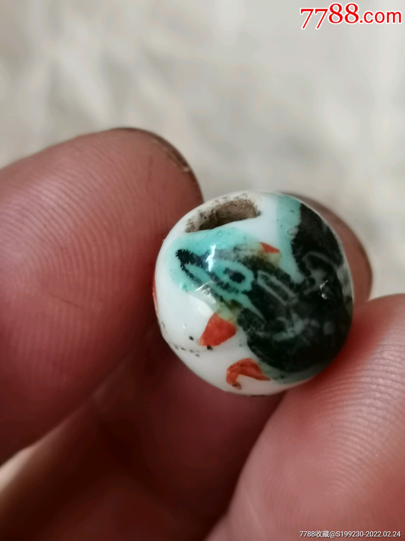 老瓷珠子粉彩大鸡纹饰老珠子清代瓷珠子