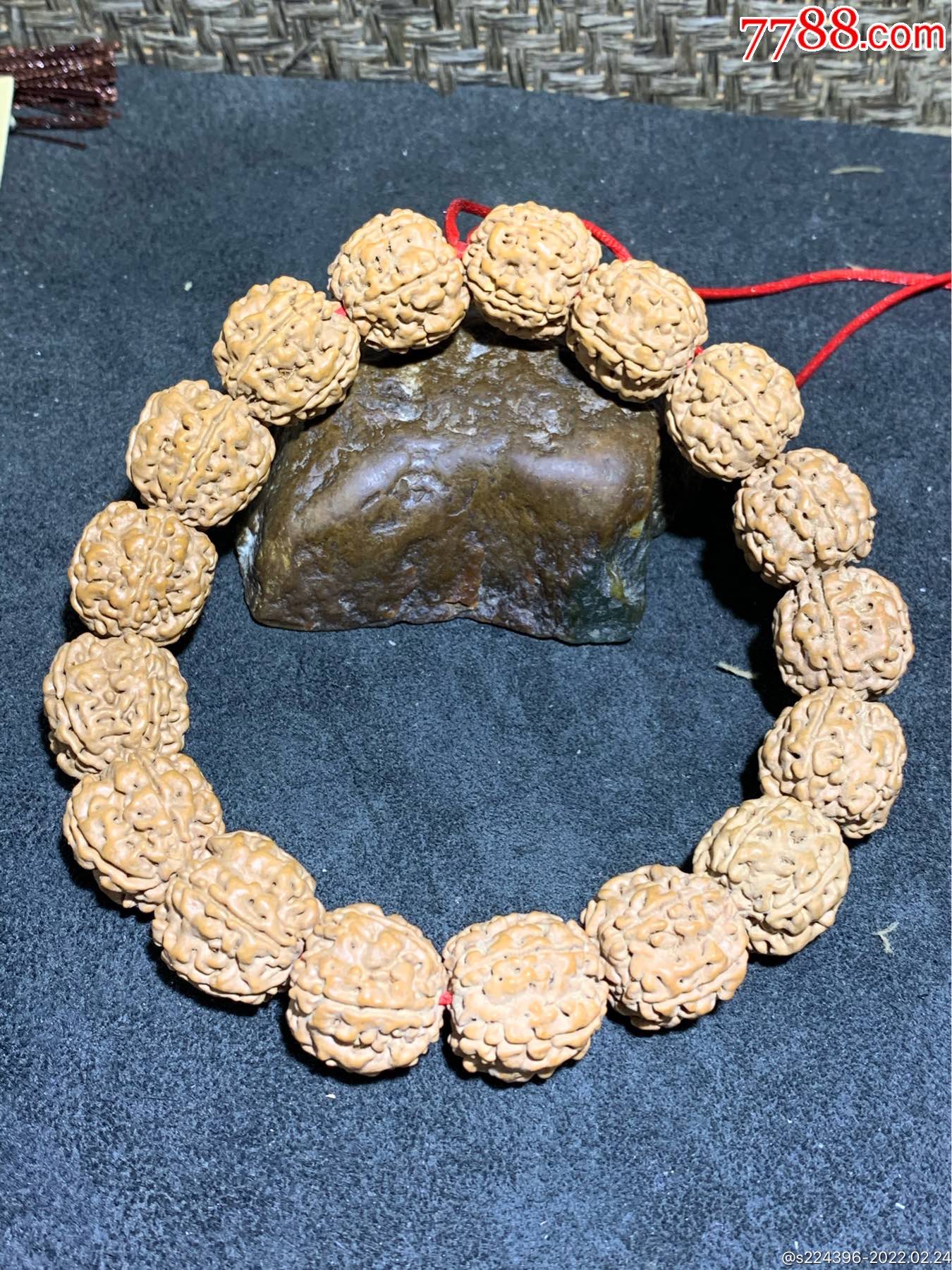 精美龙王出山金刚菩提子手串一条_价格88元【文玩迷福利社】_第1张