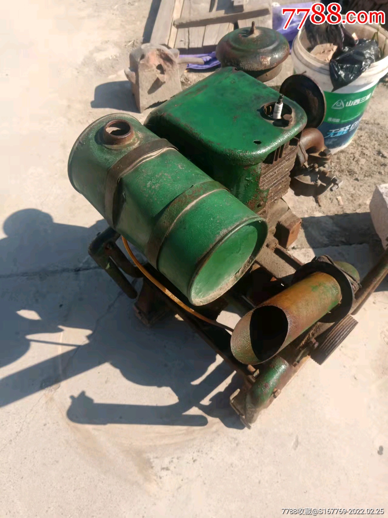 青岛产海鸥牌文革时期汽油水泵一体机一台