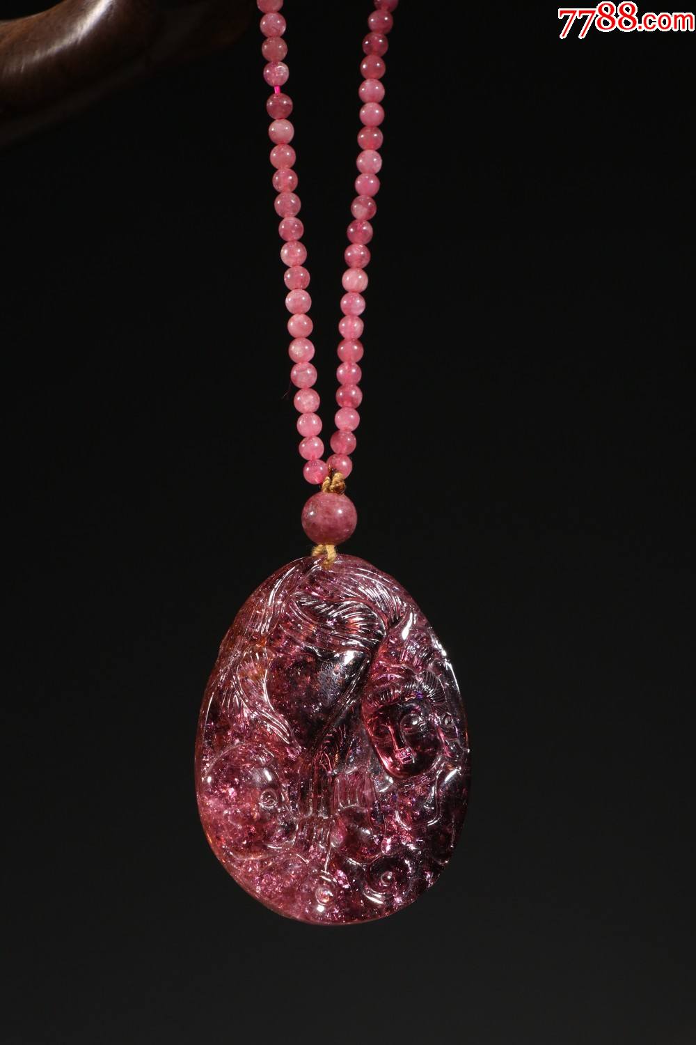 桃红碧玺雕观音送子挂佩